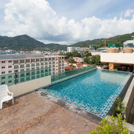 Patong Hemingways Silk Hotel מראה חיצוני תמונה