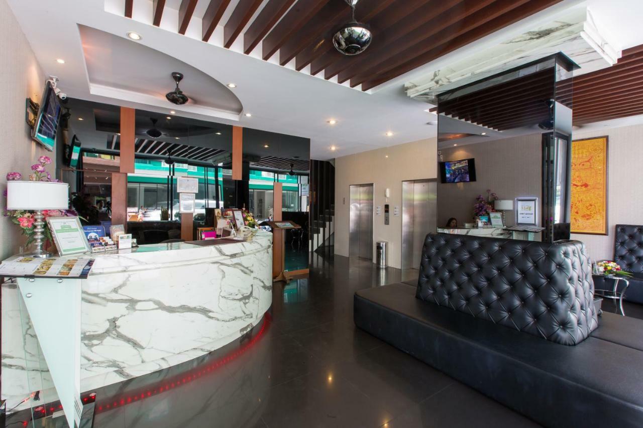 Patong Hemingways Silk Hotel מראה חיצוני תמונה